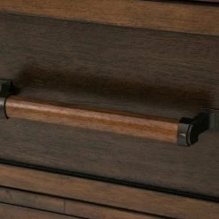 Ashley Furniture Dressers Wyattfield - Best In Class - Dresser, Mirror