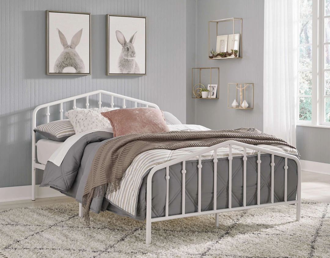 Ashley Furniture Trentlore - White - Full Metal Hdbd/ftbd/rails Beds 8 Ashley Furniture Trentlore - White - Full Metal Hdbd/ftbd/rails Beds