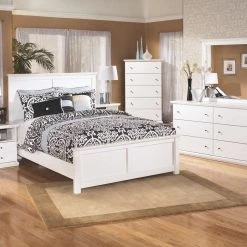 Ashley Furniture Chests Bostwick - White - Five Drawer Chest