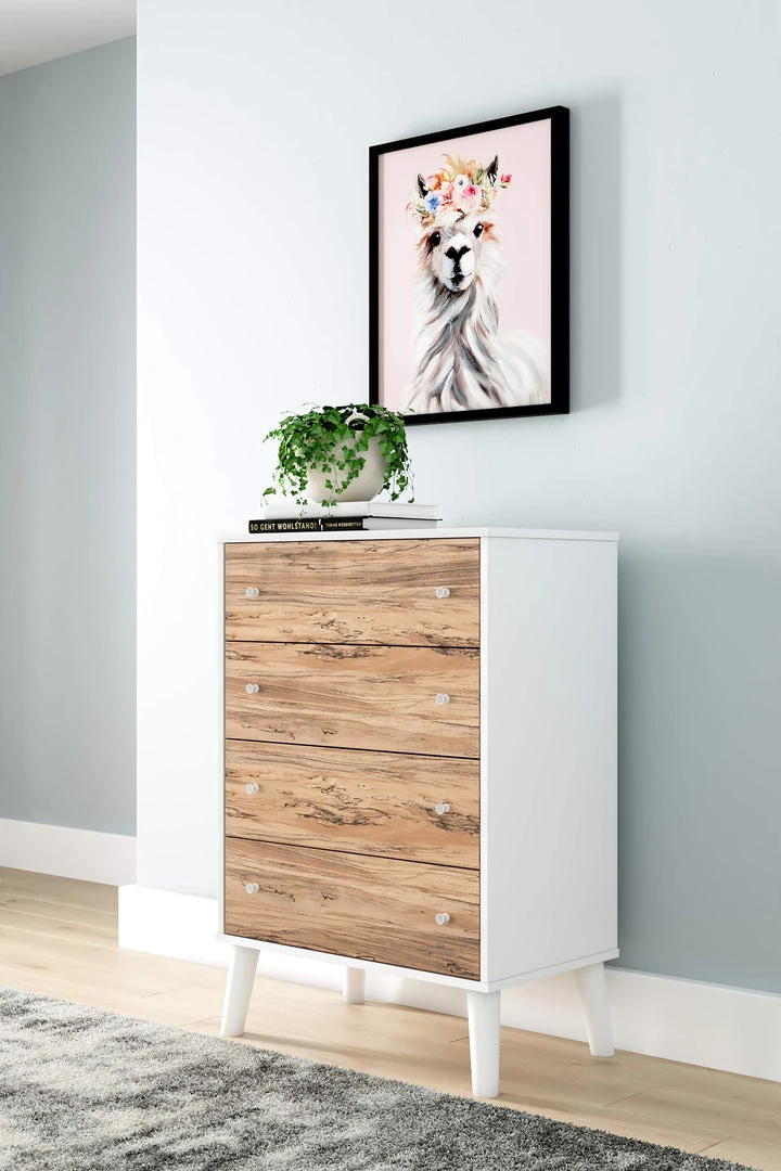 Ashley Furniture Piperton - Brown / White - Four Drawer Chest 5 Ashley Furniture Piperton - Brown / White - Four Drawer Chest