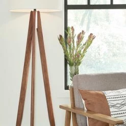Ashley Furniture Dallson - Brown - Wood Floor Lamp (1/cn) Accessories