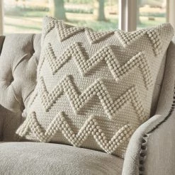 Ashley Furniture Amie - Cream - Pillow (4/cs) Accessories 9 Ashley Furniture Amie - Cream - Pillow (4/cs) Accessories