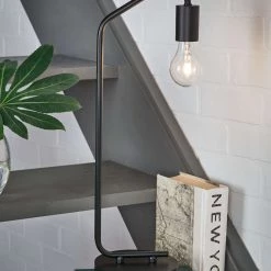 Ashley Furniture Covybend - Black - Metal Desk Lamp (1/cn) Accessories 7 Ashley Furniture Covybend - Black - Metal Desk Lamp (1/cn) Accessories