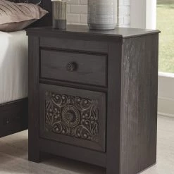 Ashley Furniture Paxberry - Patterned - Drawer Night Stand Nightstands