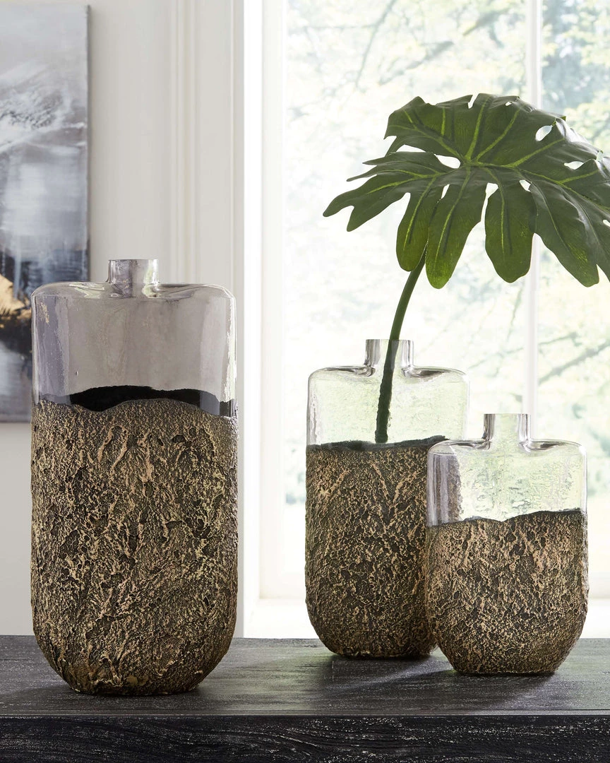 Ashley Furniture Clement - Antique Gold Finish - Vase Set (3/cn) Table Decor 5 Ashley Furniture Clement - Antique Gold Finish - Vase Set (3/cn) Table Decor