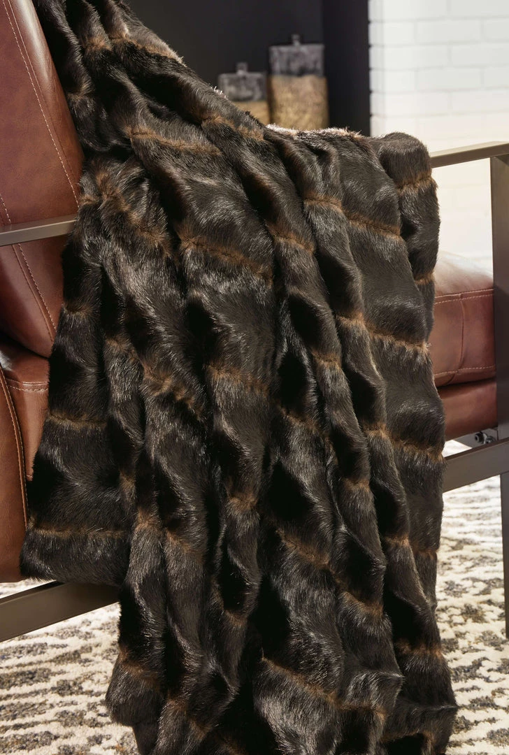 Ashley Furniture Jessen - Brown/black - Throw (3/cs) Accessories 6 Ashley Furniture Jessen - Brown/black - Throw (3/cs) Accessories