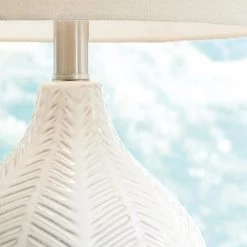 Ashley Furniture Rainermen - Off White - Ceramic Table Lamp (1/cn)