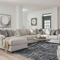 Benchcraft® Sectionals Dellara - Sectional With Chaise