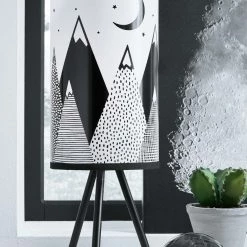 Ashley Furniture Manu - White/black - Metal Table Lamp (1/cn)