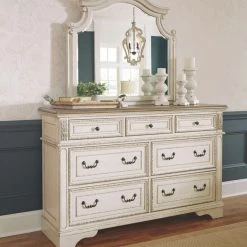 Ashley Furniture Realyn - Best In Class - Dresser, Mirror Dressers
