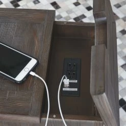 Ashley Furniture Wyndahl - Rustic Brown - Chair Side End Table