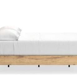 Signature Design By Ashley® Larstin - Crossbuck Panel Platform Bed