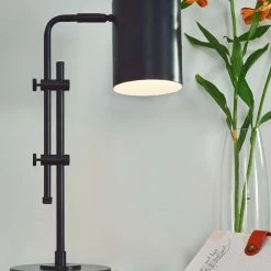 Ashley Furniture Baronvale - Black - Metal Desk Lamp (1/cn) Accessories 7 Ashley Furniture Baronvale - Black - Metal Desk Lamp (1/cn) Accessories