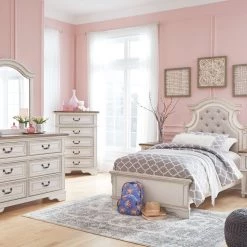 Ashley Furniture Realyn - Chipped White - Chest Chests