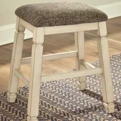Ashley Furniture Bolanburg - Beige - Upholstered Stool (2/cn) Stools