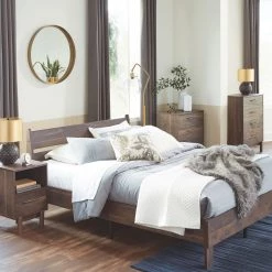 Signature Design By Ashley® Calverson - Mocha - Queen Panel Platform Bed