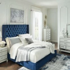 Signature Design By Ashley® Coralayne - California Upholstered Bed