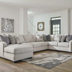 Benchcraft® Sectionals Dellara - Sectional With Chaise