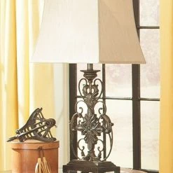 Ashley Furniture Accessories Sallee - Gold Finish - Poly Table Lamp (1/cn)