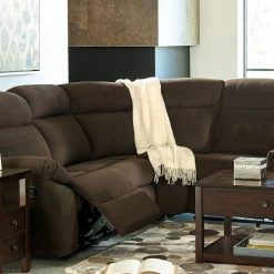 Ashley Furniture Mendez - Sand - Throw (3/cs)