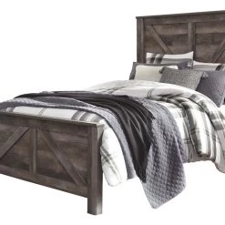 Signature Design By Ashley® Wynnlow Crossbuck Panel Bed Beds