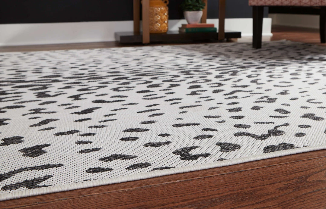 Ashley Furniture Samya - Black/white/gray - Medium Rug 4 Ashley Furniture Samya - Black/white/gray - Medium Rug