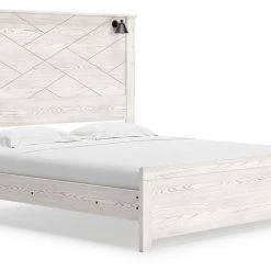 Signature Design By Ashley® Gerridan - Dresser, Mirror, Panel Bed - Set Bedroom Sets