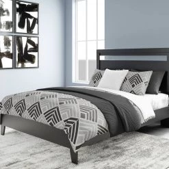 Signature Design By Ashley® Finch - Black/brown - Queen Panel Platform Bed