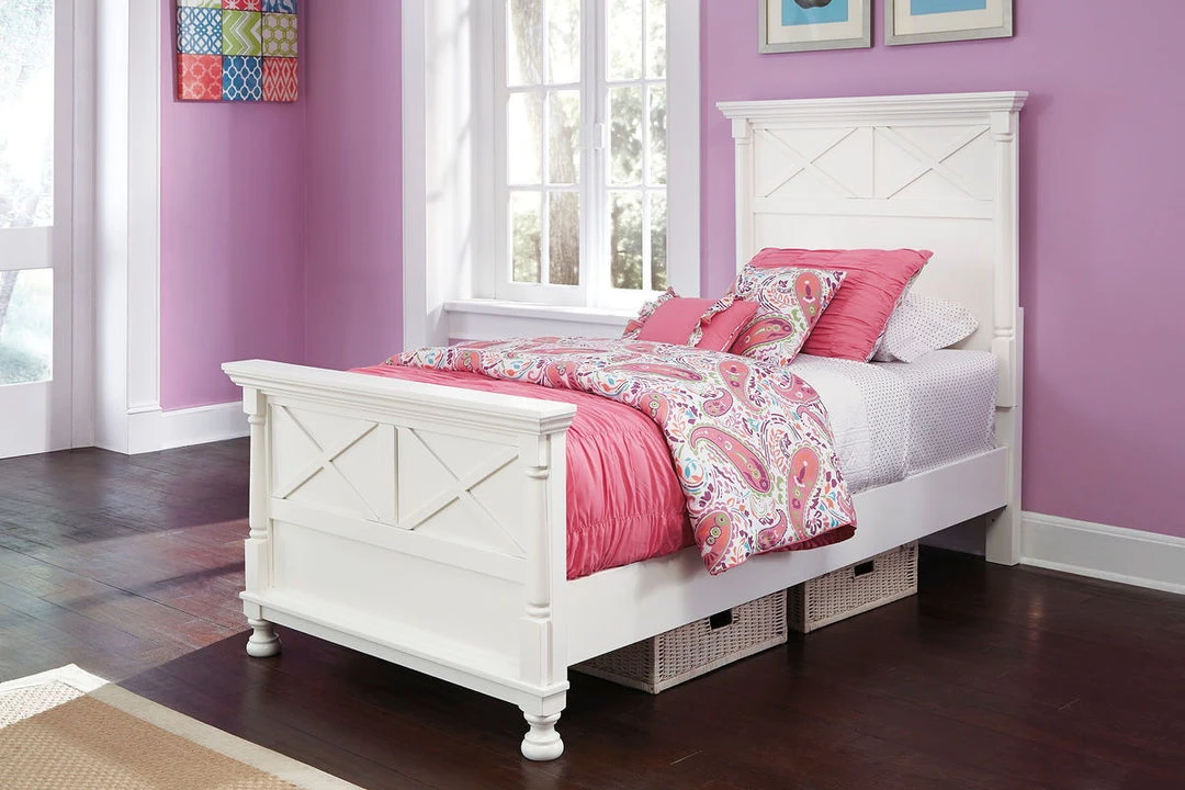 Signature Design By Ashley® Kaslyn - Panel Bed 3 Signature Design By Ashley® Kaslyn - Panel Bed