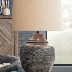 Ashley Furniture Accessories Olinger - Brown - Metal Table Lamp (1/cn)