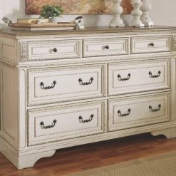 Ashley Furniture Realyn - Best In Class - Dresser, Mirror Dressers
