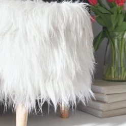 Ashley Furniture Elson - White - Storage Ottoman