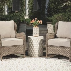 Ashley Furniture Chairs Clear Ridge - Light Brown - Lounge Chair W/cushion (2/cn)