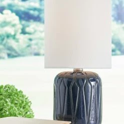 Ashley Furniture Hengrove - Navy - Ceramic Table Lamp (1/cn) Accessories 7 Ashley Furniture Hengrove - Navy - Ceramic Table Lamp (1/cn) Accessories