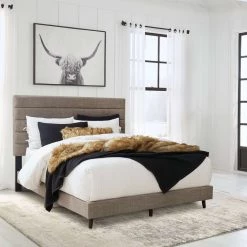Signature Design By Ashley® Vintasso - Best In Class - UPH HDBD/FTBD/Roll Slats Beds