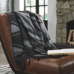 Ashley Furniture Cecile - Black/gray - Throw (3/cs) Accessories 7 Ashley Furniture Cecile - Black/gray - Throw (3/cs) Accessories