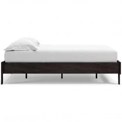 Ashley Furniture Piperton - Brown / Black - Full Platform Bed Beds
